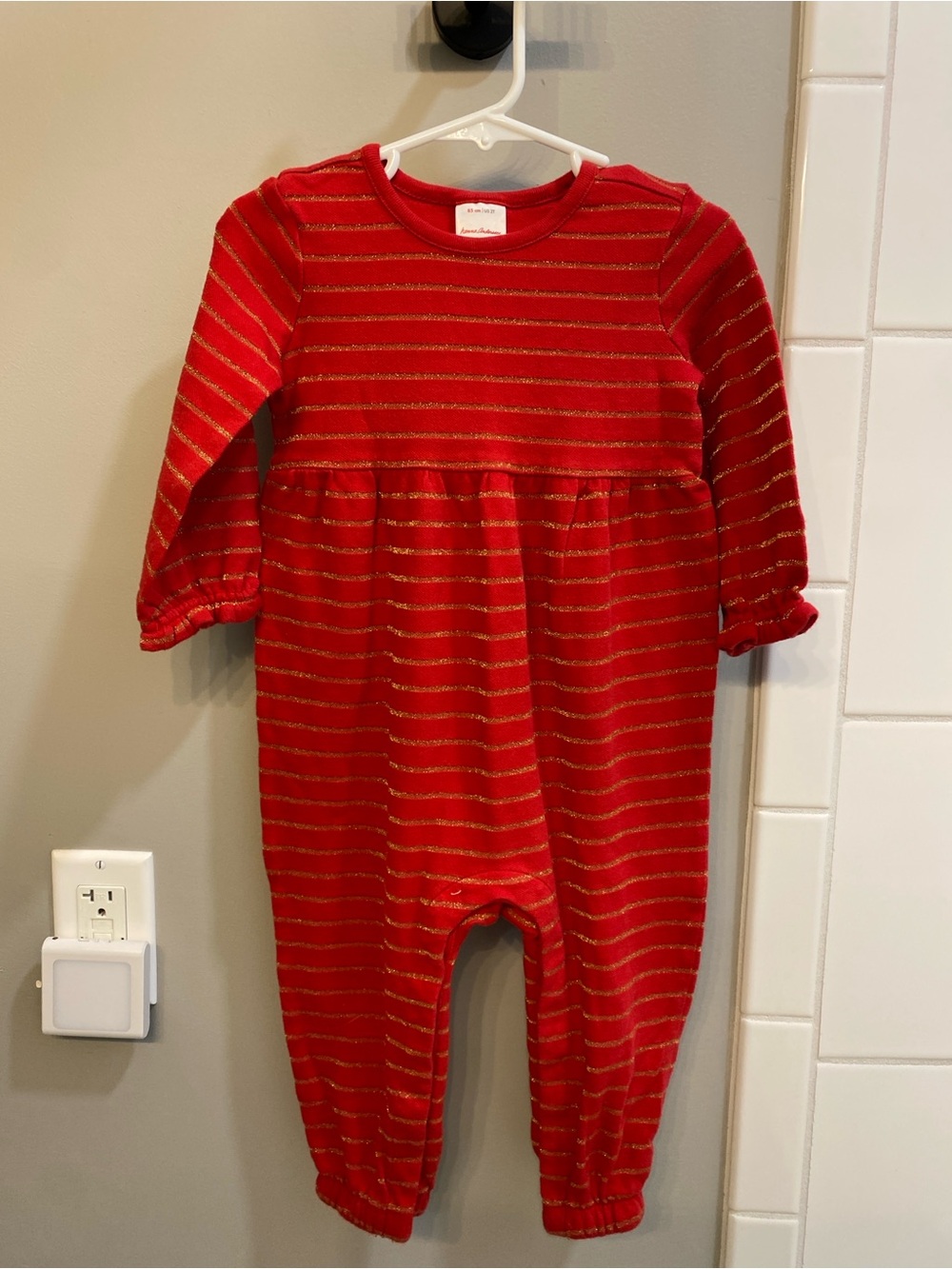 Hanna Andersson Red Romper with Gold Stripes / Size 2T / VGUC